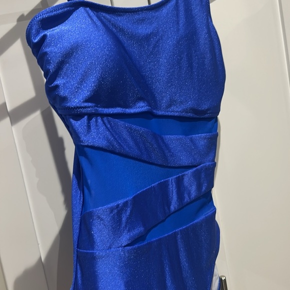 Blooming Jelly One-Shoulder Slimming Mesh One-Piece Swimsuit Royal Blue Size M - Picture 9 of 12